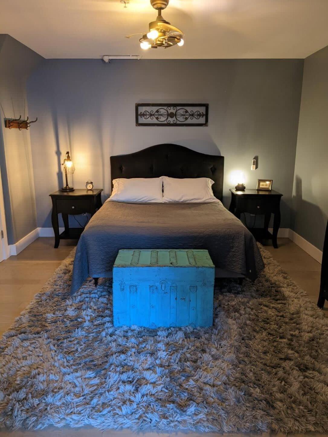 Condo On State Hospital Grounds! Traverse City Bagian luar foto