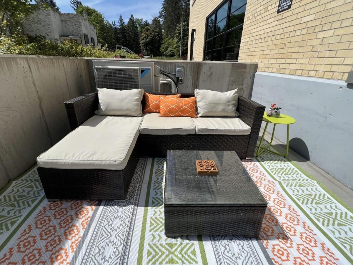 Condo On State Hospital Grounds! Traverse City Bagian luar foto